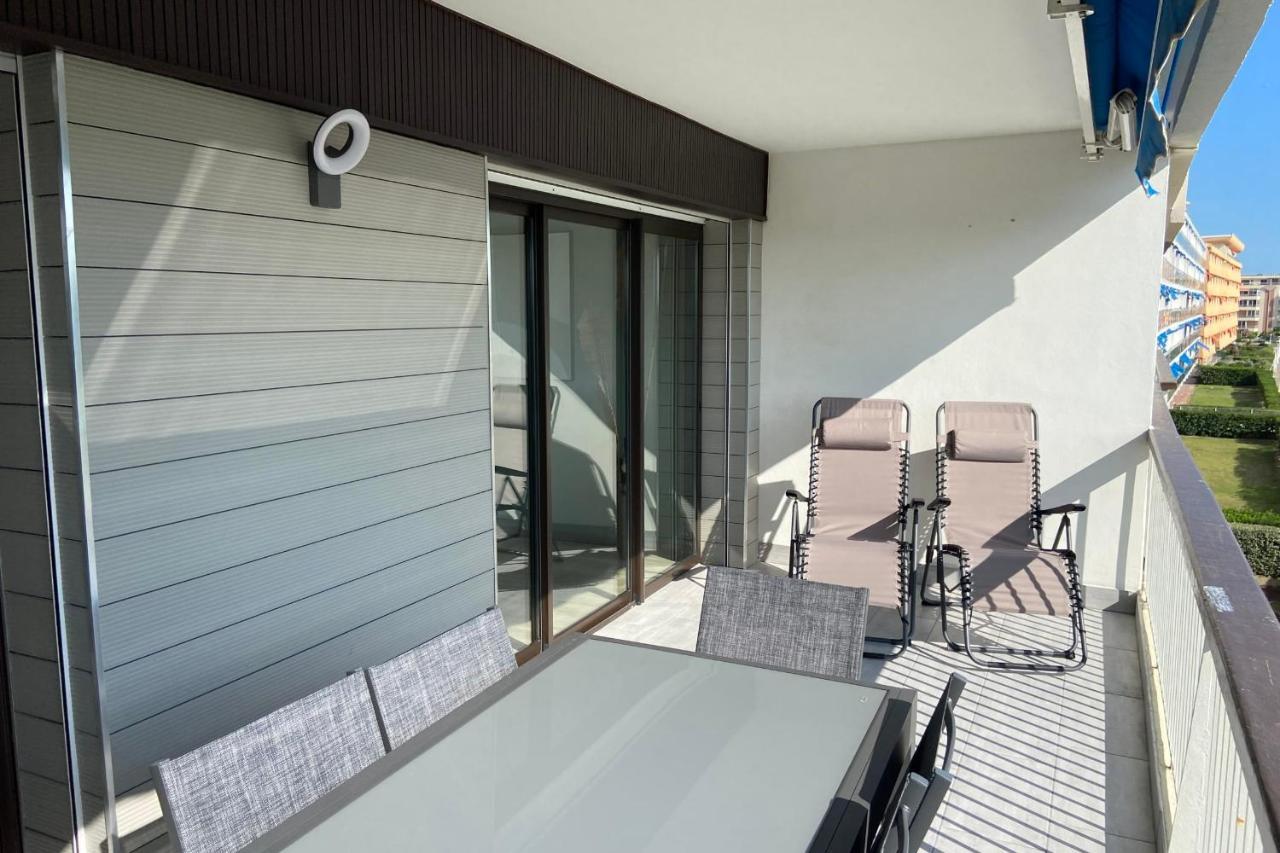 Le Mistral Appartement Standing Avec Vue Mer Exceptionnelle En 1Ere Ligne Le Grau-du-Roi Exterior foto